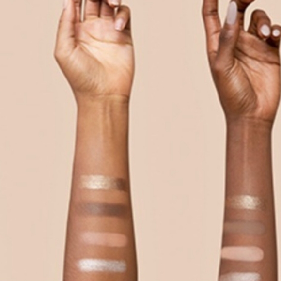 NEW Chella La Vie Neutral Eyeshadow Palette - Picture 12 of 13